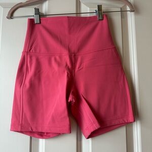 NWOT lululemon Align High Rise Short 6”